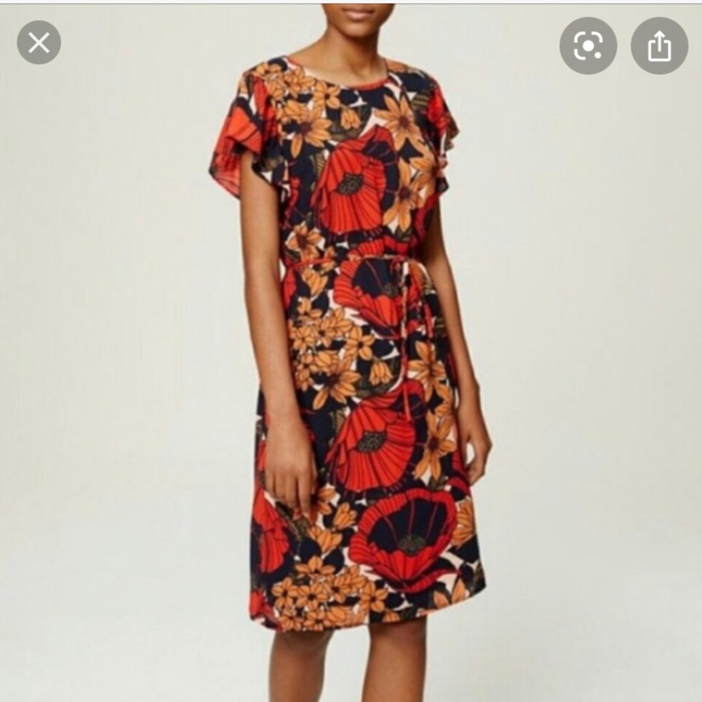 NWT • LOFT NAVY FLORAL FLUTTER SLEEVE DRESS